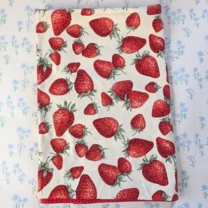 Red Strawberry Cotton Tablecloth 84 x 54 Bottaro Italy Cottagecore Farmhouse